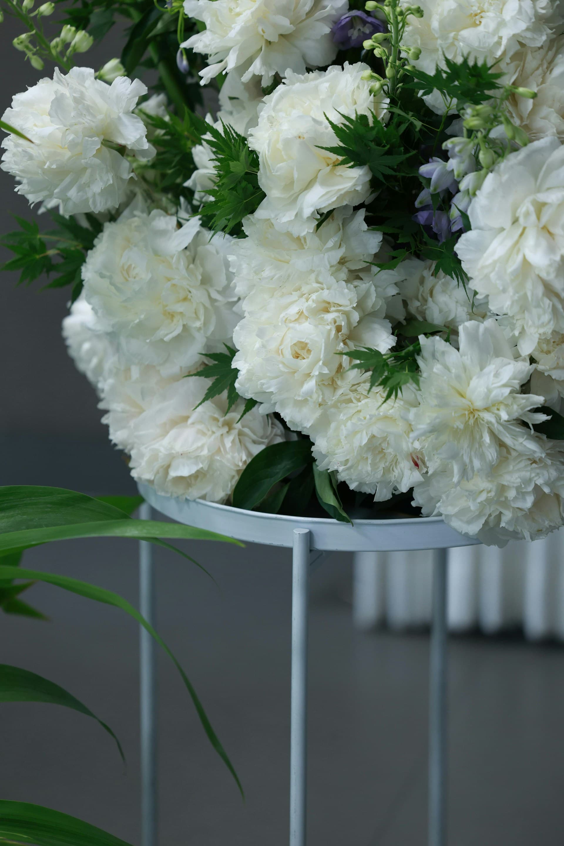 Preview of Floral Theme Obituary